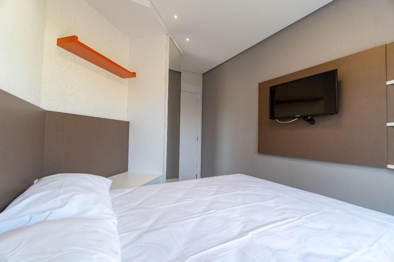 Porto Madero - Apartamento Alto Padrao Em Condo Com Piscina 邦比尼亚斯 外观 照片